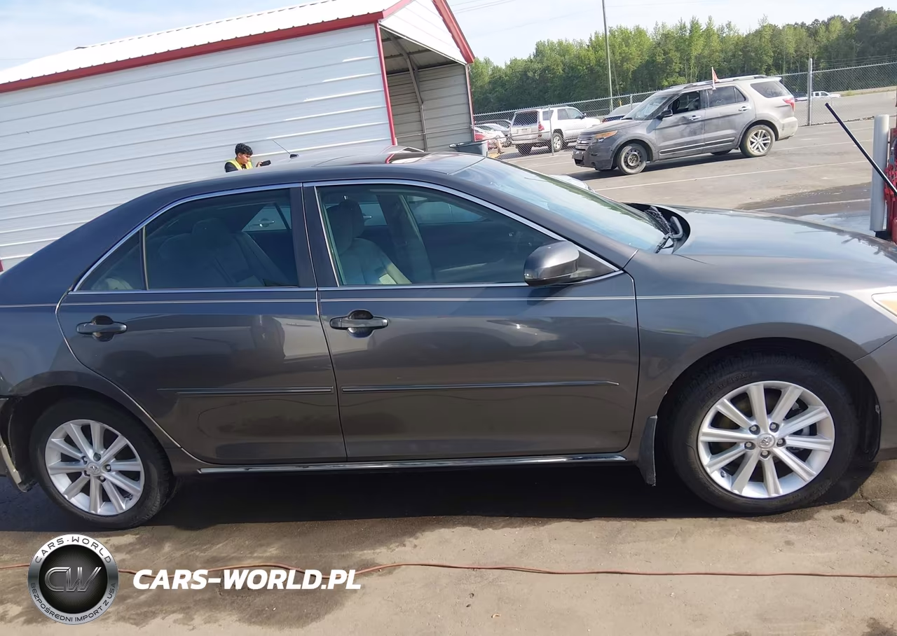 2013 Toyota Camry Xle VIN:4T4BF1FKXDR278541 - 13