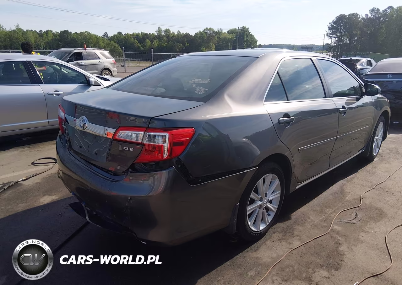 2013 Toyota Camry Xle VIN:4T4BF1FKXDR278541 - 4