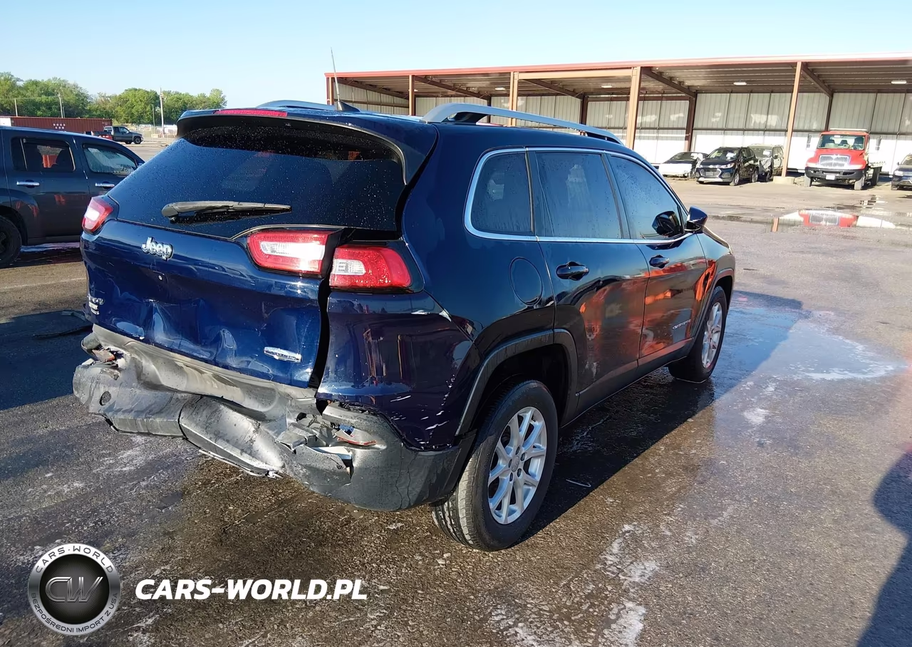 2016 Jeep Cherokee Latitude VIN:1C4PJMCS0GW121988 - 17