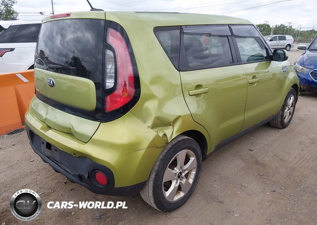 2018 Kia Soul VIN:KNDJN2A28J7900686 - 4