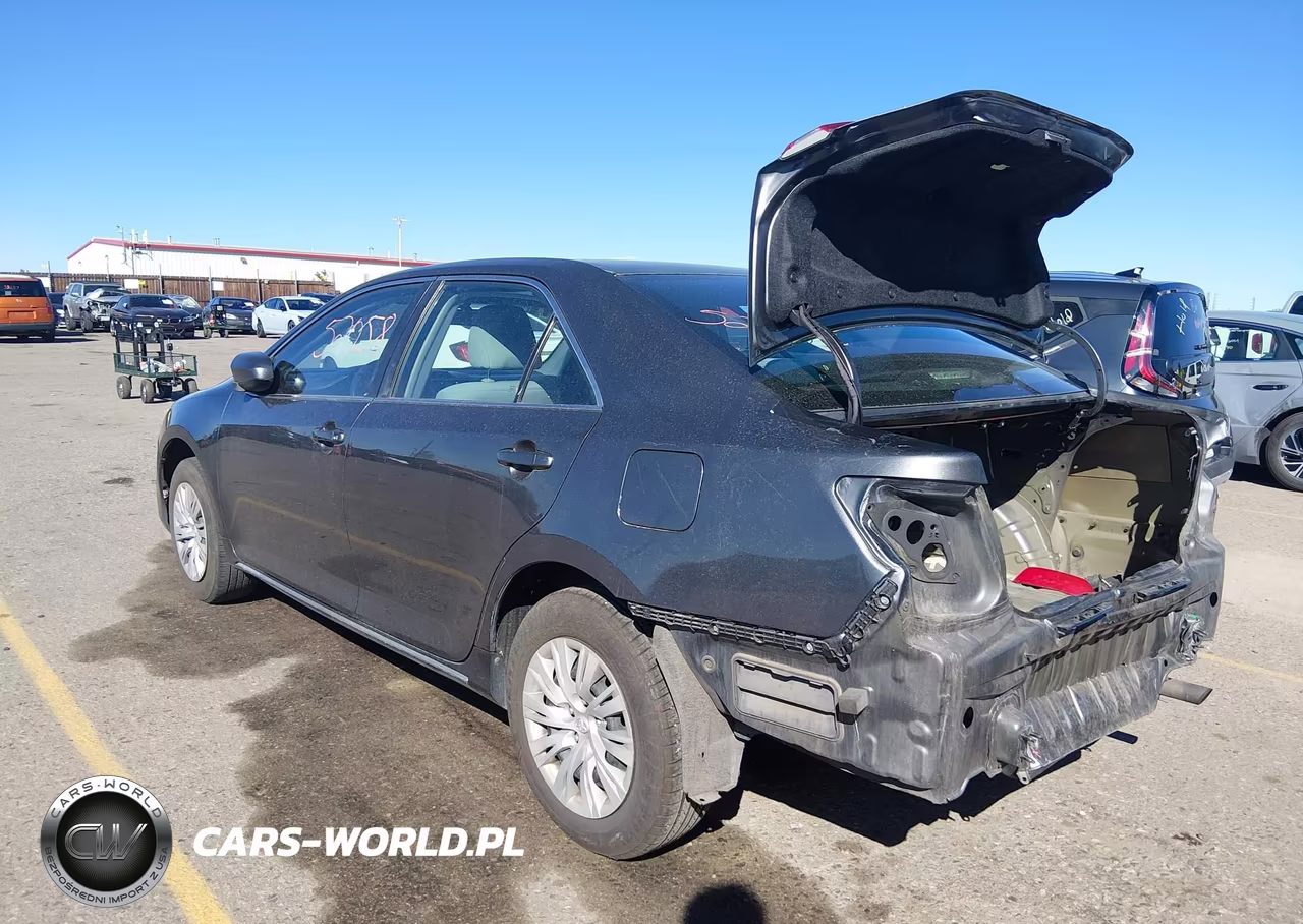 2013 Toyota Camry Le VIN:4T1BF1FK5DU655304 - 3