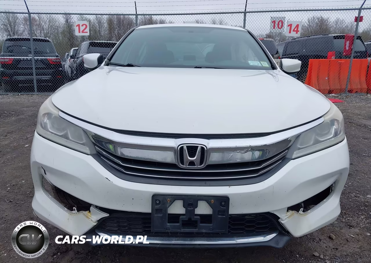 2017 Honda Accord Sport VIN:1HGCR2F58HA180708 - 12