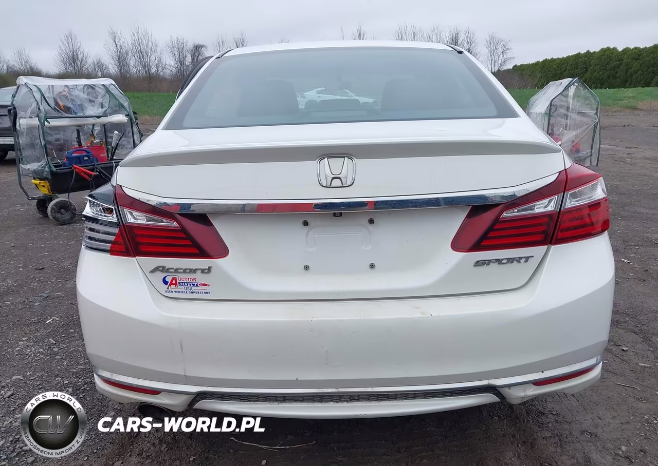 2017 Honda Accord Sport VIN:1HGCR2F58HA180708 - 16