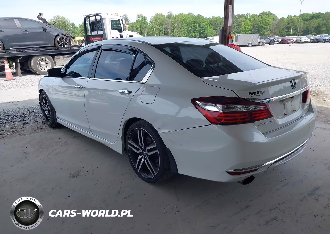 2016 Honda Accord Sport VIN:1HGCR2F57GA123172 - 3