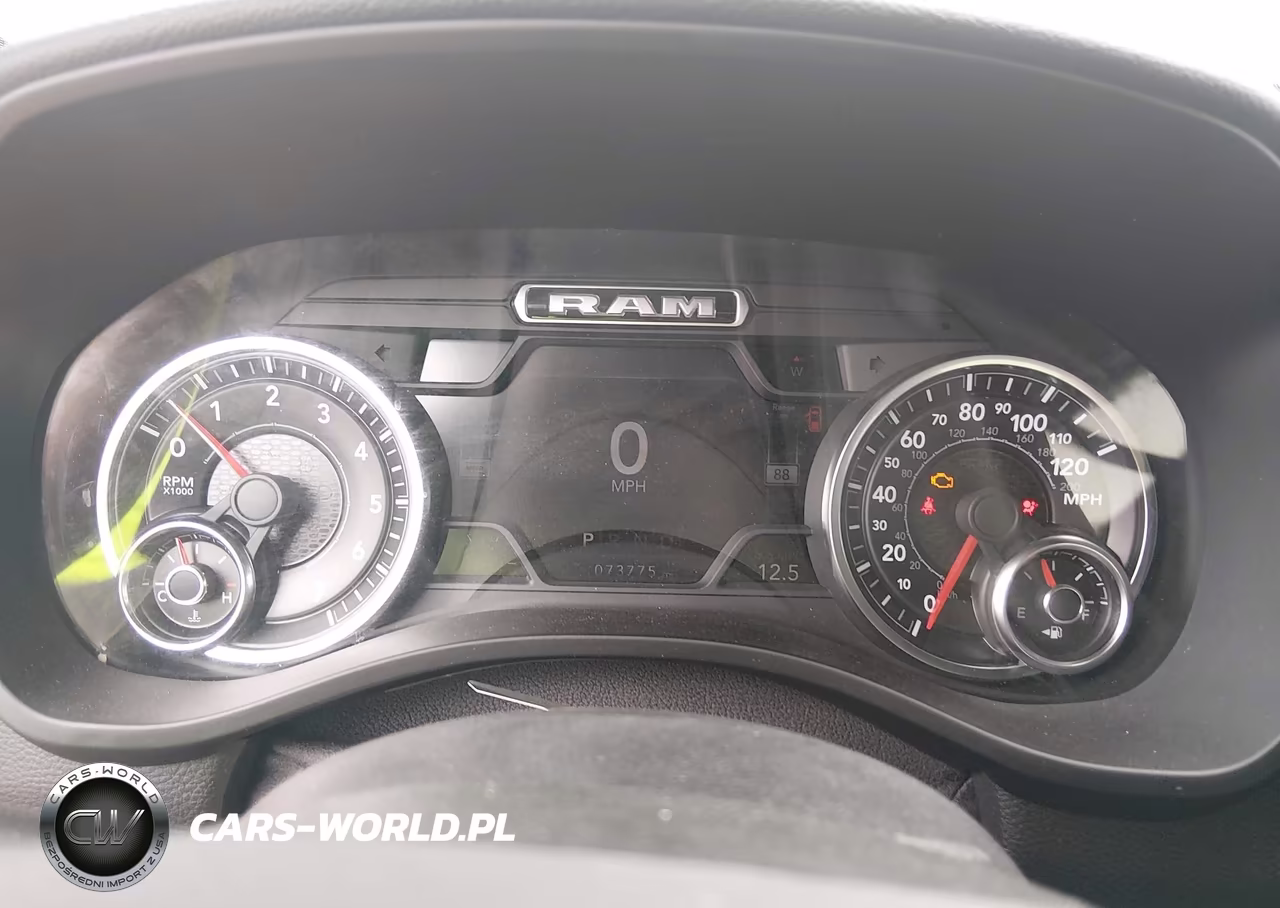 2021 Ram 1500 VIN:1C6SRFFT1MN637403 - 7