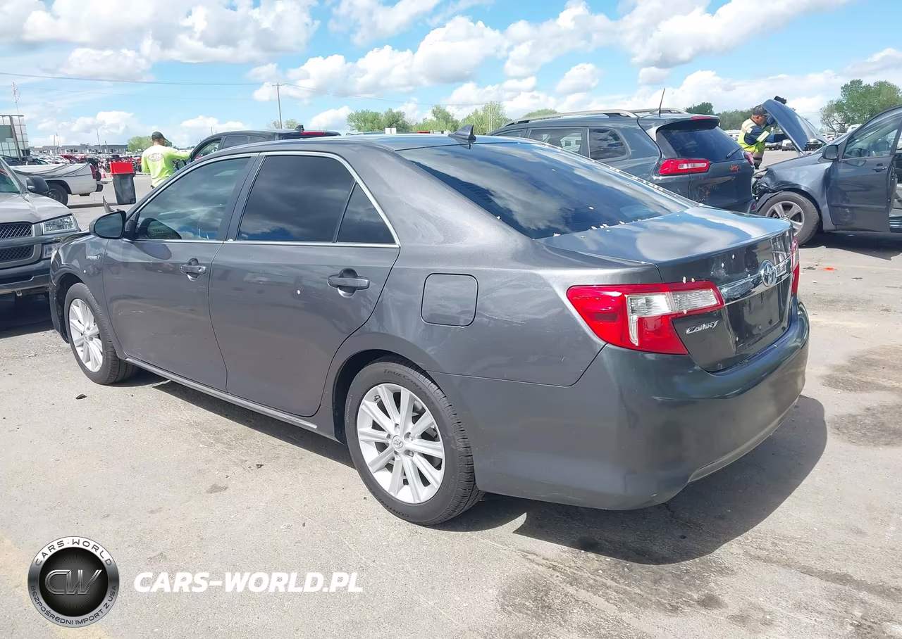2014 Toyota Camry Hybrid Xle VIN:4T1BD1FK0EU104527 - 3