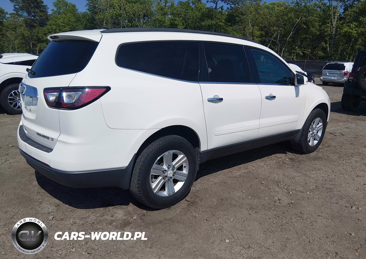 2013 Chevrolet Traverse 1Lt VIN:1GNKRGKD7DJ108324 - 4