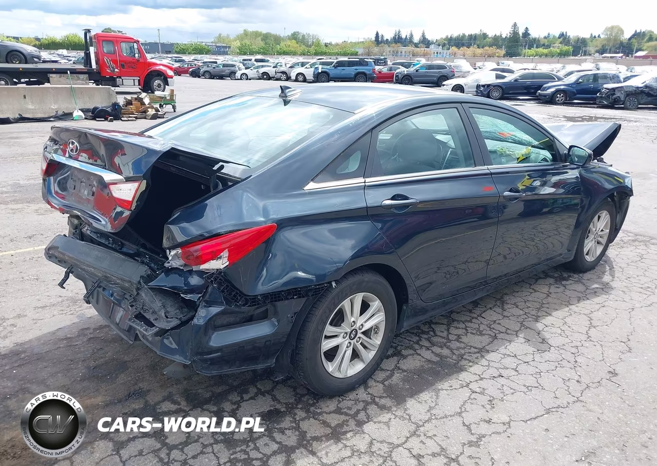 2013 Hyundai Sonata Gls VIN:5NPEB4AC3DH518256 - 4