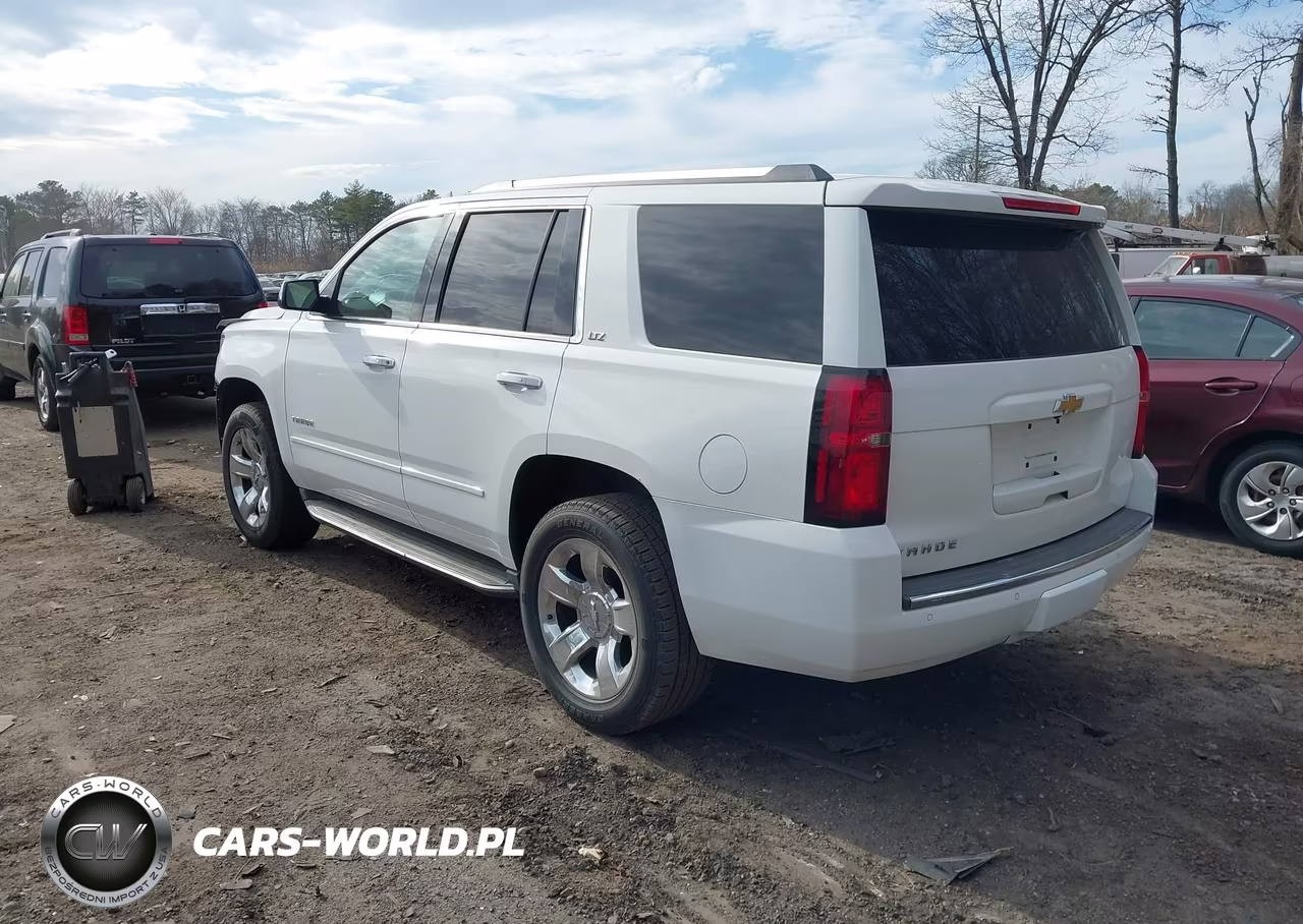 2015 Chevrolet Tahoe Ltz VIN:1GNSKCKC7FR630881 - 3