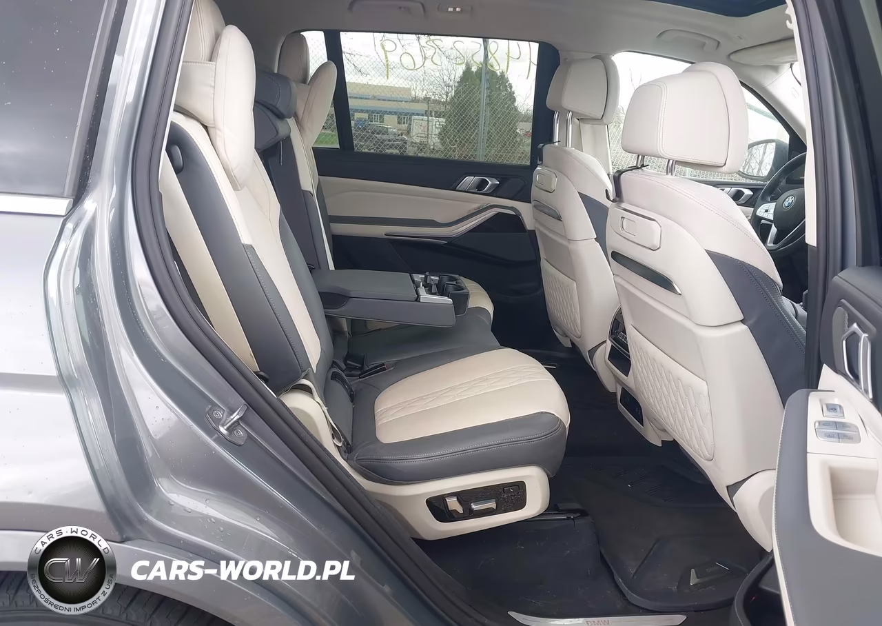 2023 BMW X7 xDrive40I VIN:5UX23EM07P9S03835 - 8