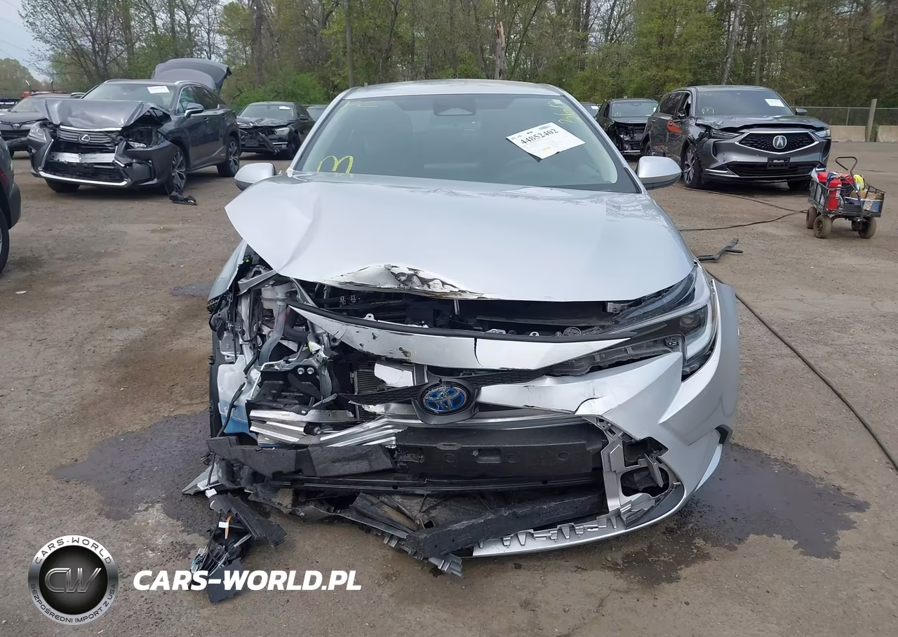 2024 Toyota Corolla Hybrid Le VIN:JTDBCMFE9R3052572 - 12