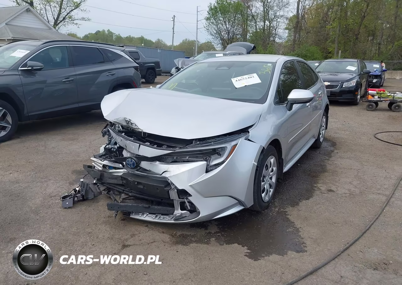 2024 Toyota Corolla Hybrid Le VIN:JTDBCMFE9R3052572 - 2