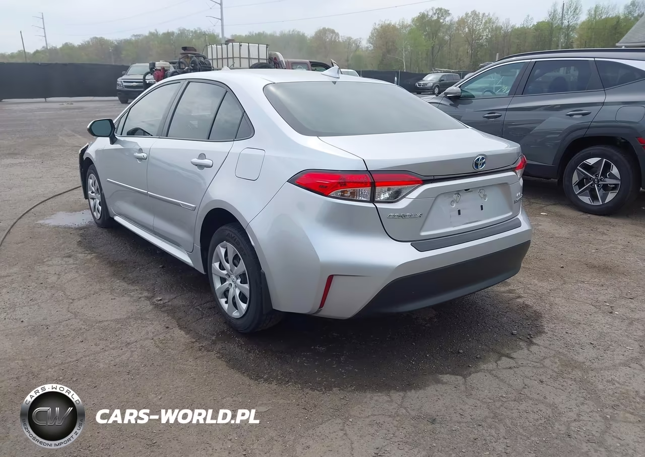 2024 Toyota Corolla Hybrid Le VIN:JTDBCMFE9R3052572 - 3