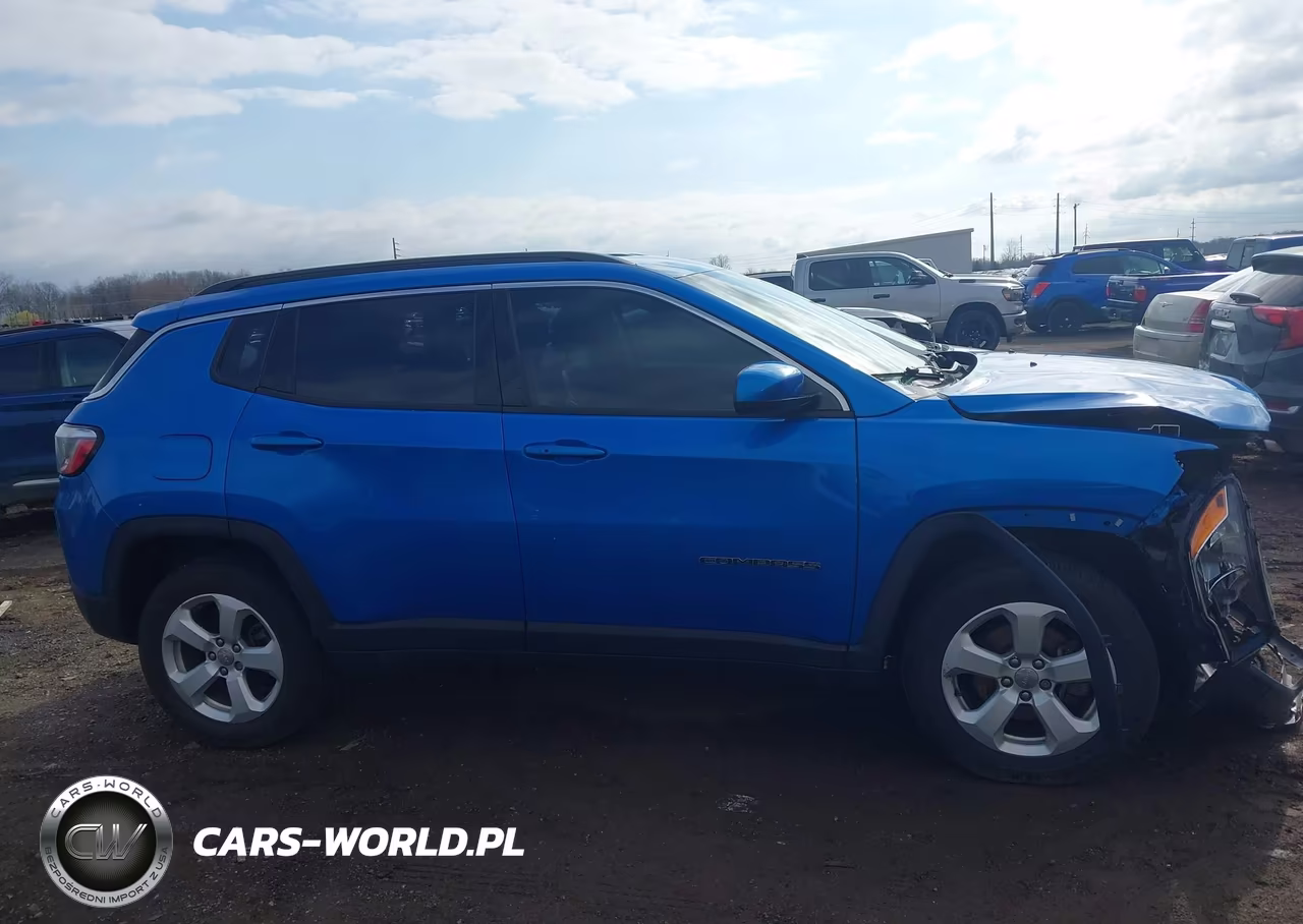 2018 Jeep Compass Latitude 4X4 VIN:3C4NJDBB4JT308236 - 13