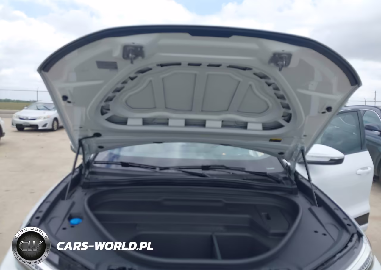 2025 Audi Q6 E-Tron Premium Plus Quattro VIN:WA124BGF8SA075846 - 10