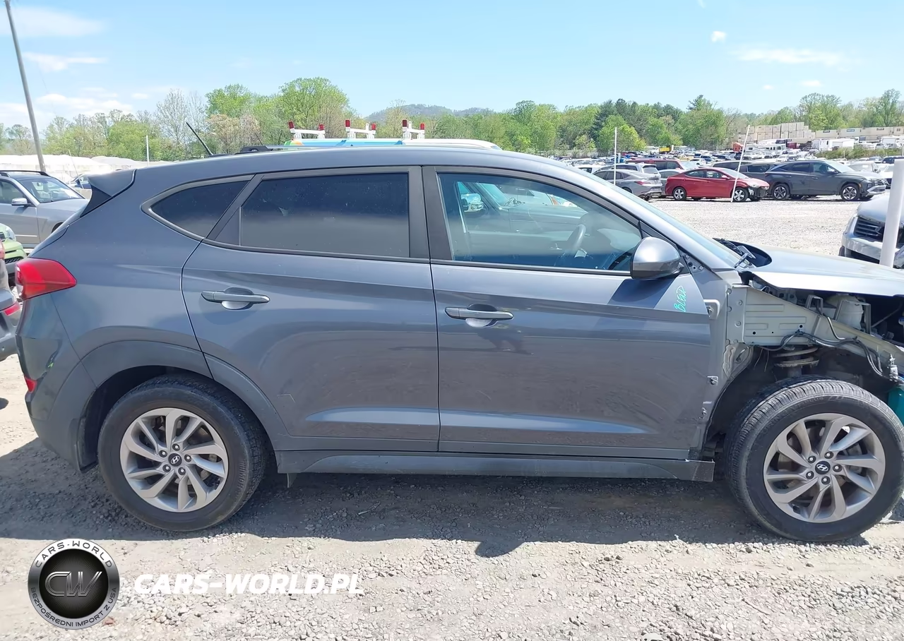 2017 Hyundai Tucson Se VIN:KM8J23A48HU388077 - 13