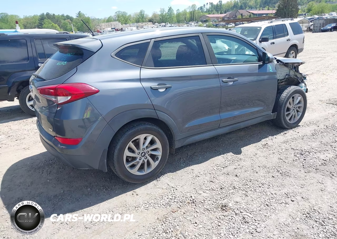 2017 Hyundai Tucson Se VIN:KM8J23A48HU388077 - 4