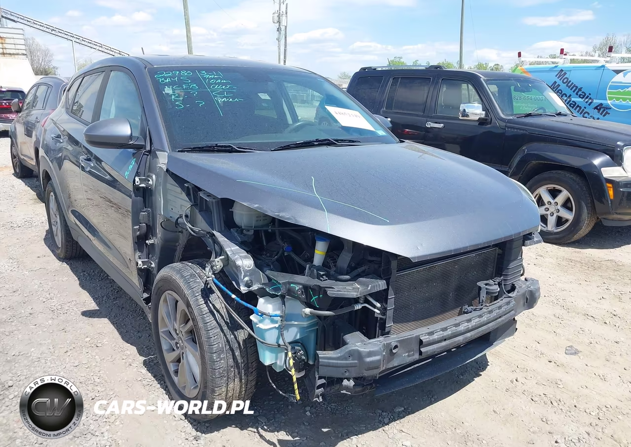 2017 Hyundai Tucson Se VIN:KM8J23A48HU388077 - 6
