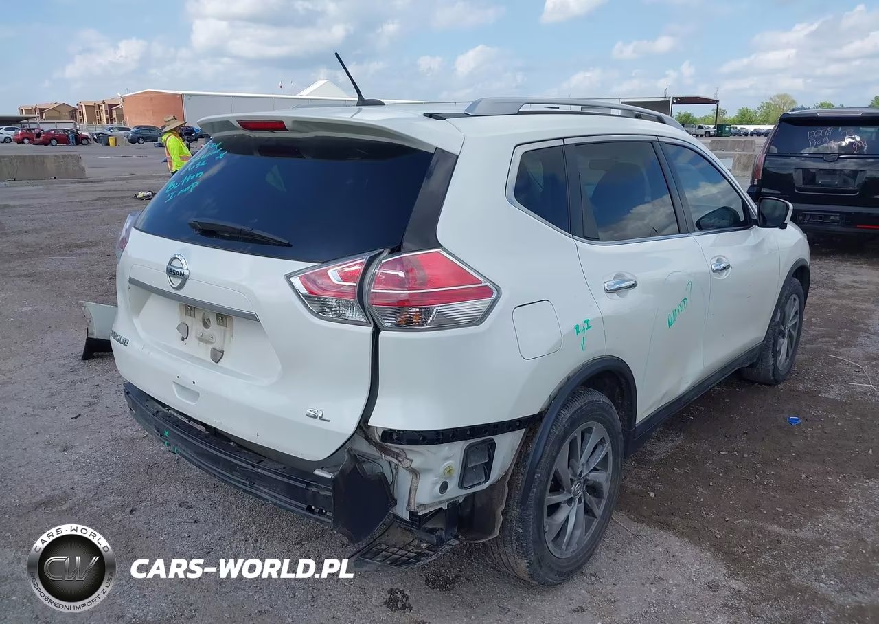 2015 Nissan Rogue Sl VIN:5N1AT2MT2FC784017 - 4