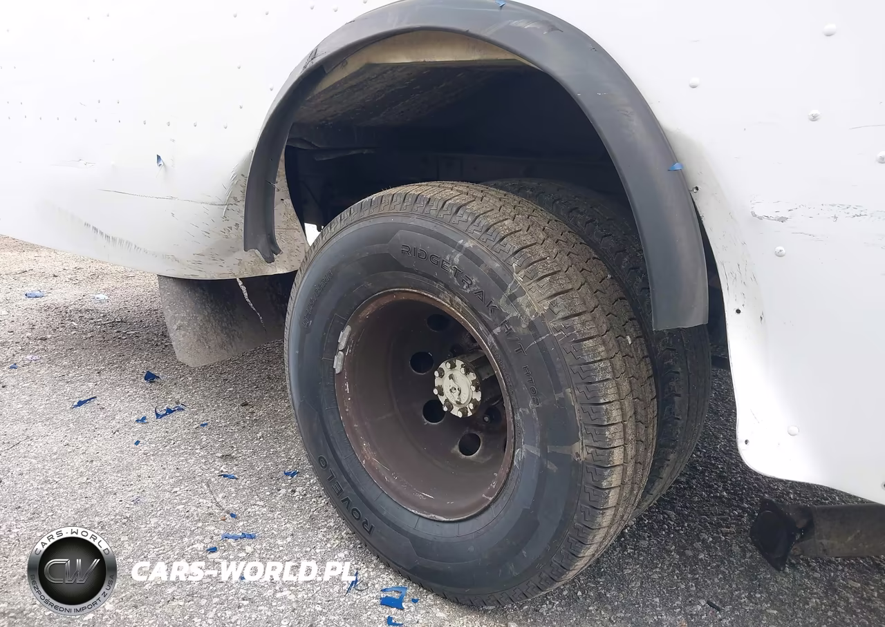 2011 Ford E-450 Stripped VIN:1FC4E4KS3BDA94573 - 11