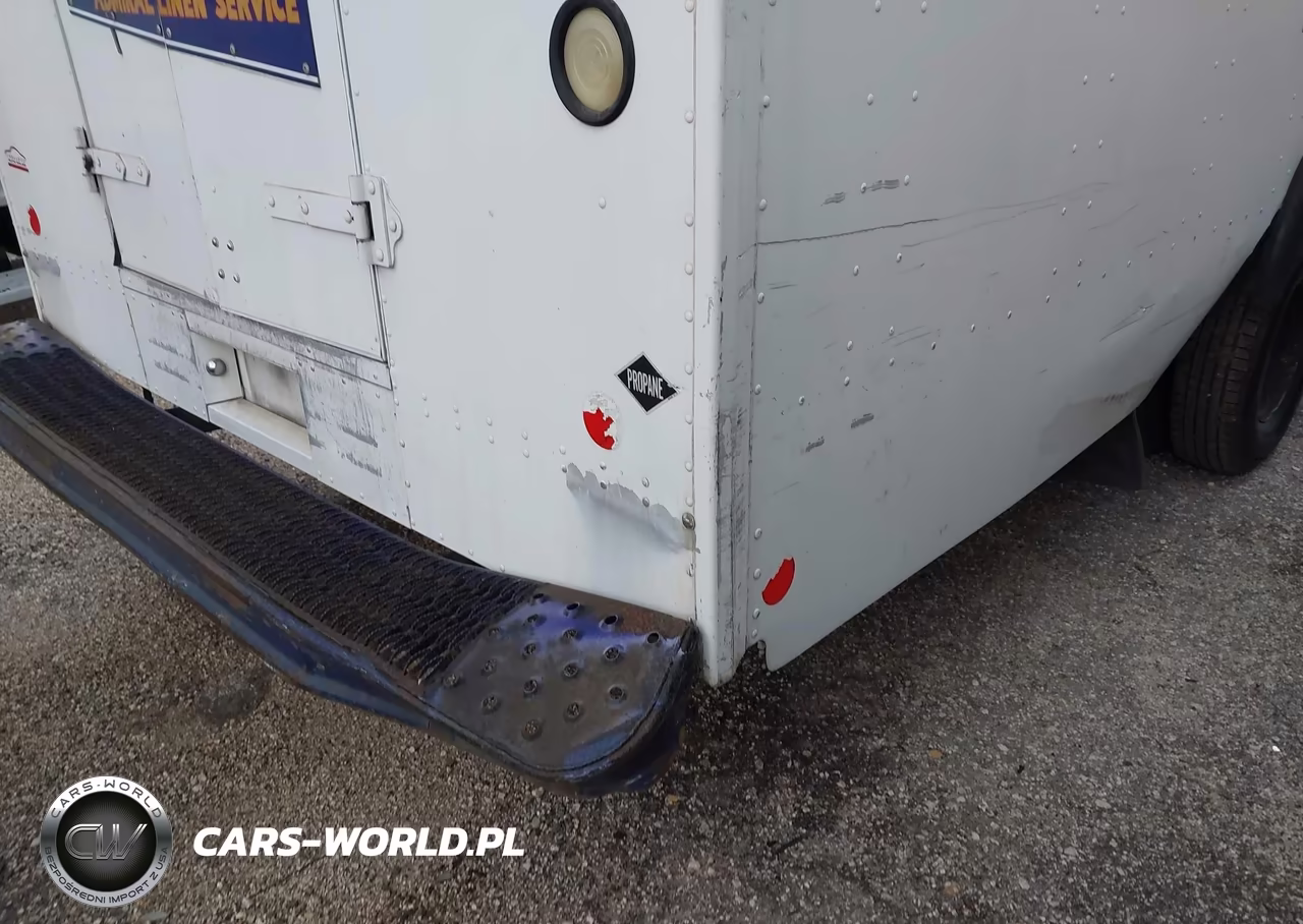 2011 Ford E-450 Stripped VIN:1FC4E4KS3BDA94573 - 13