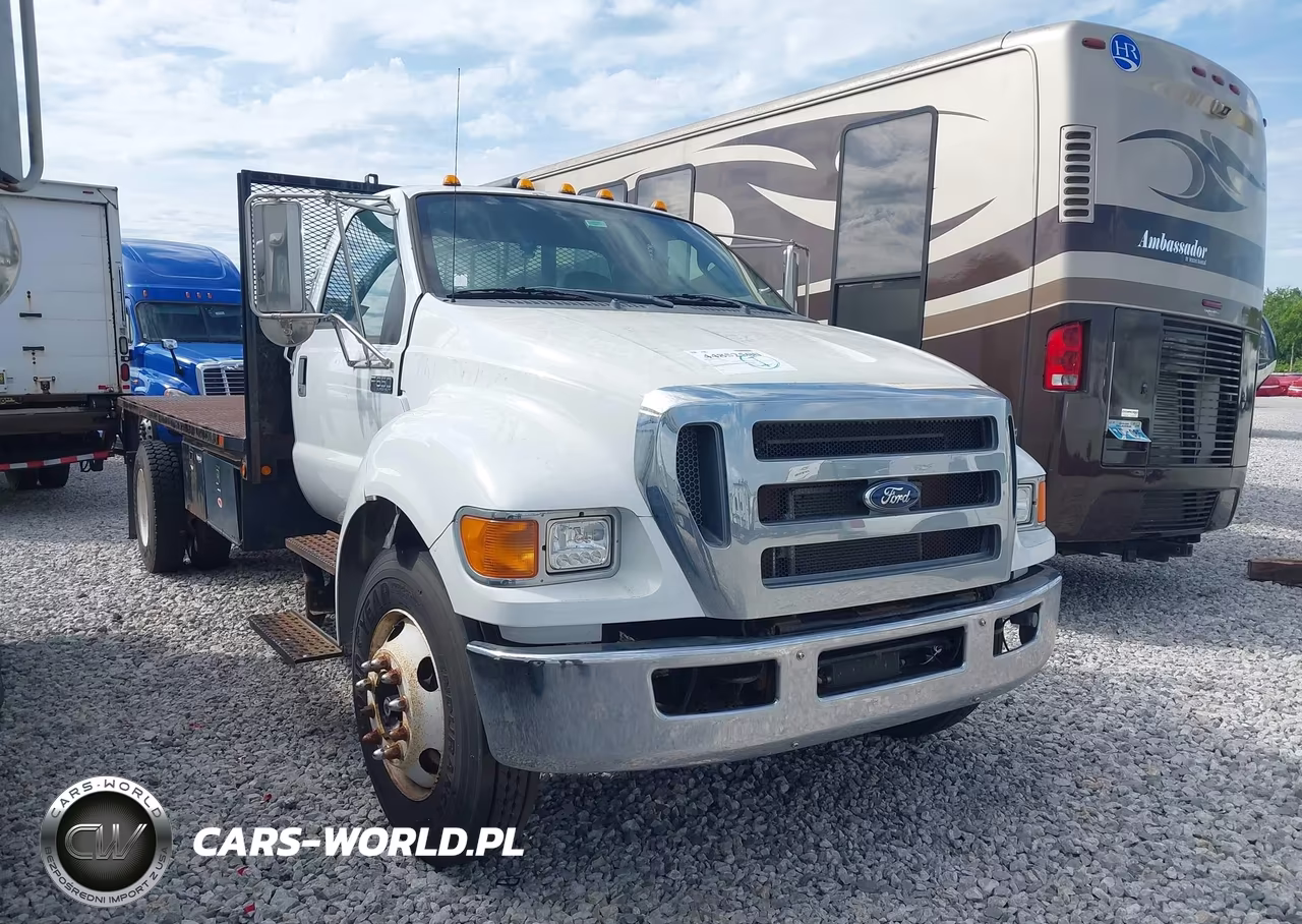 2015 Ford F-650 Gas Xl-Xlt