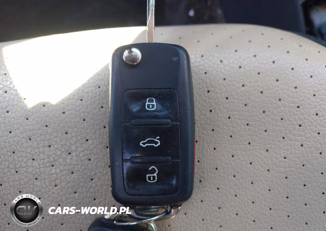 2015 Volkswagen Passat 2.0L Tdi Se VIN:1VWBV7A30FC069237 - 11