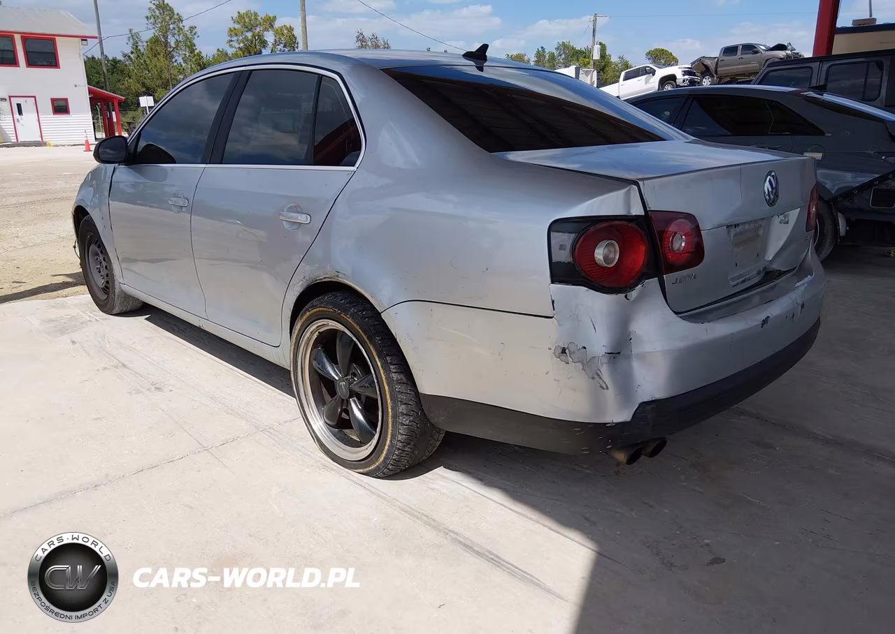 2010 Volkswagen Jetta Se VIN:3VWRX7AJ5AM051847 - 3