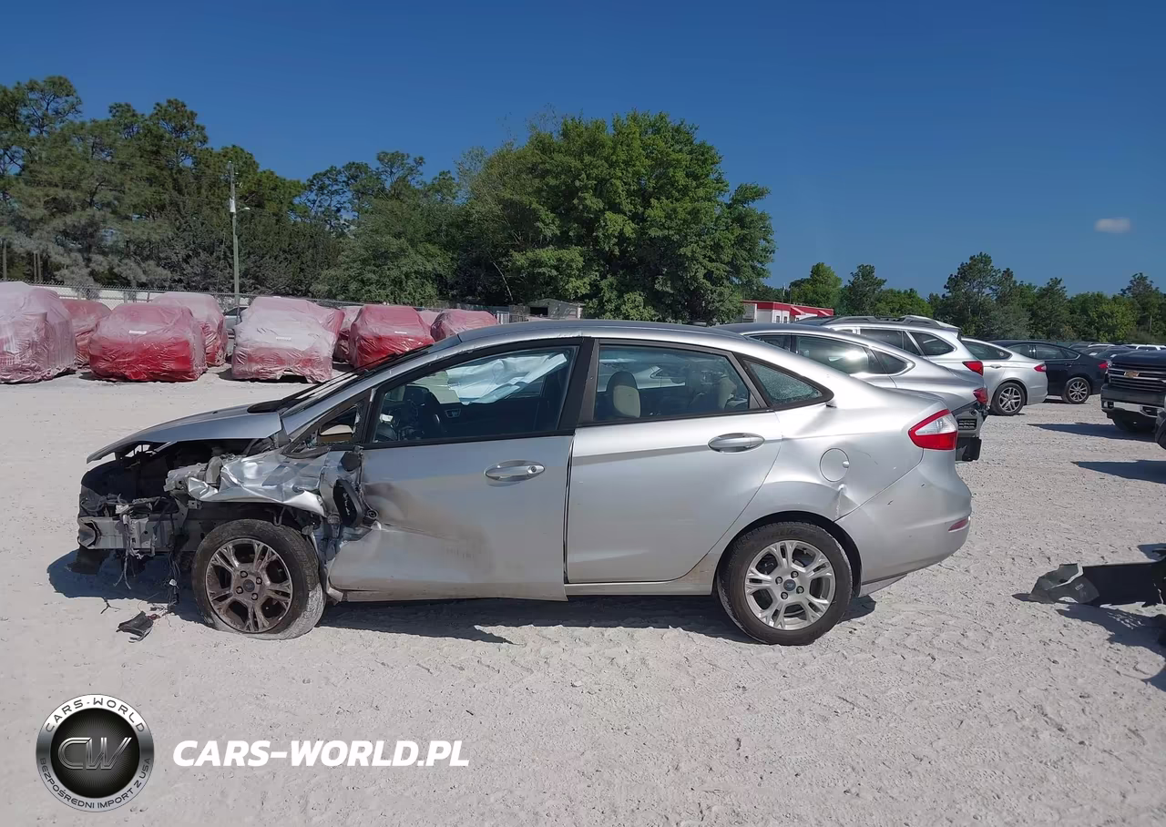 2015 Ford Fiesta Se VIN:3FADP4BJ7FM150547 - 15