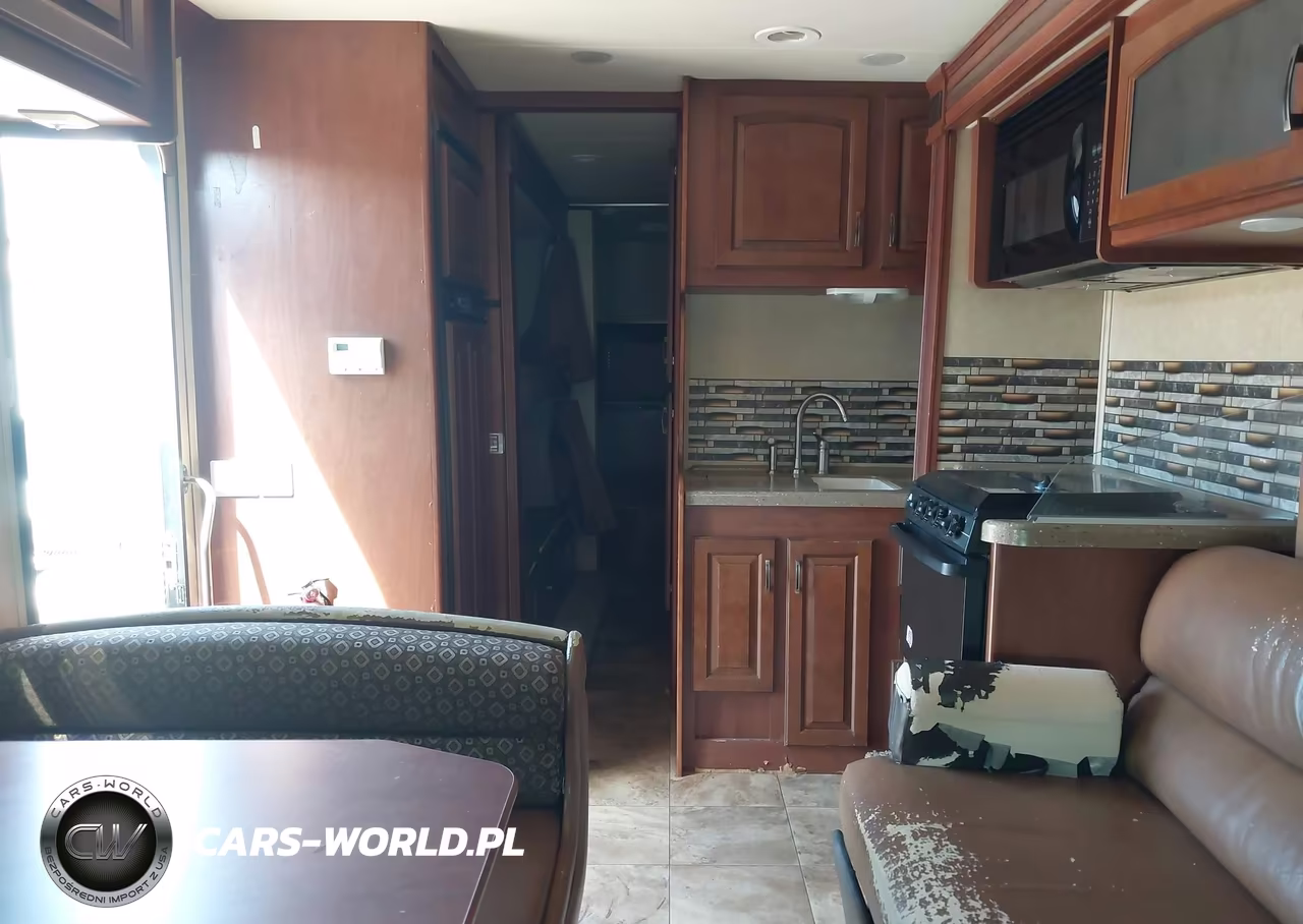 2013 Ford E-450 Cutaway VIN:1FDXE4FS5DDA85007 - 6