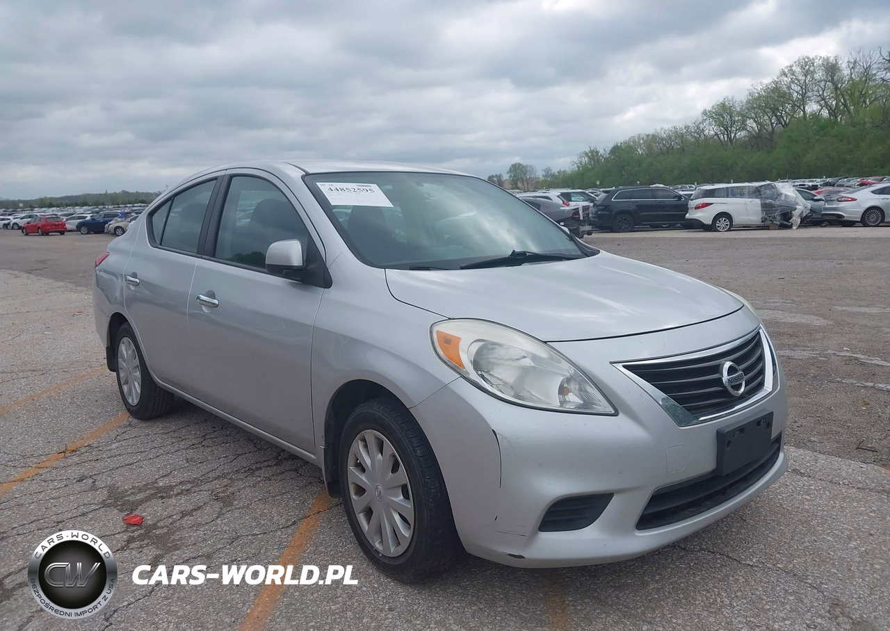2012 Nissan Versa 1.6 Sv