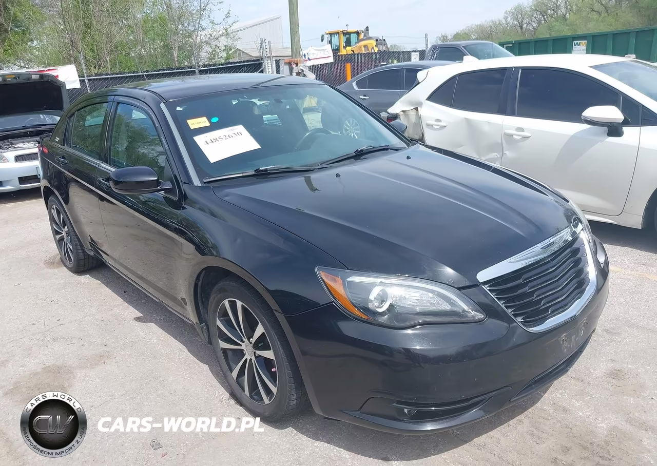 2014 Chrysler 200 Touring