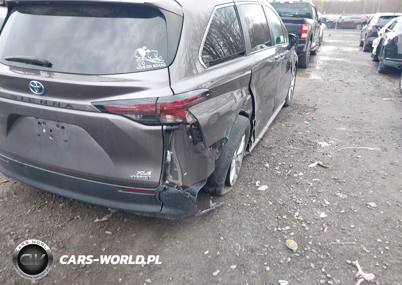 2024 Toyota Sienna Xle VIN:5TDJSKFC2RS123711 - 6