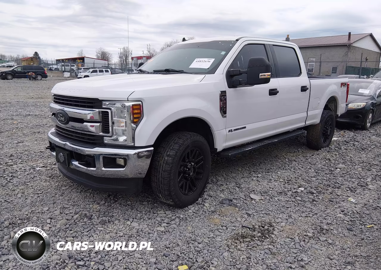 2019 Ford F-250 Xlt VIN:1FT7W2BTXKEF05923 - 2