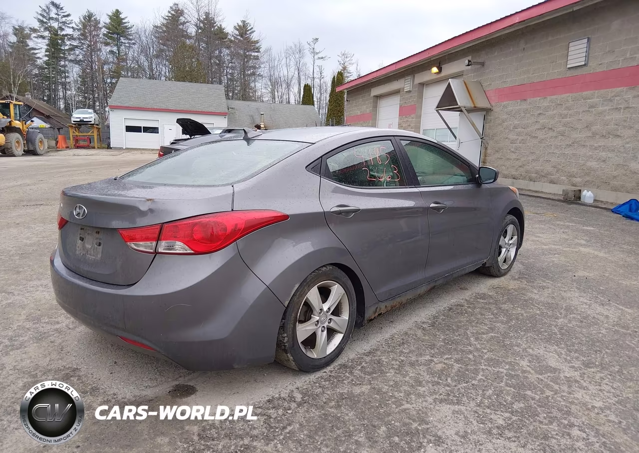 2012 Hyundai Elantra Gls VIN:5NPDH4AEXCH094942 - 4