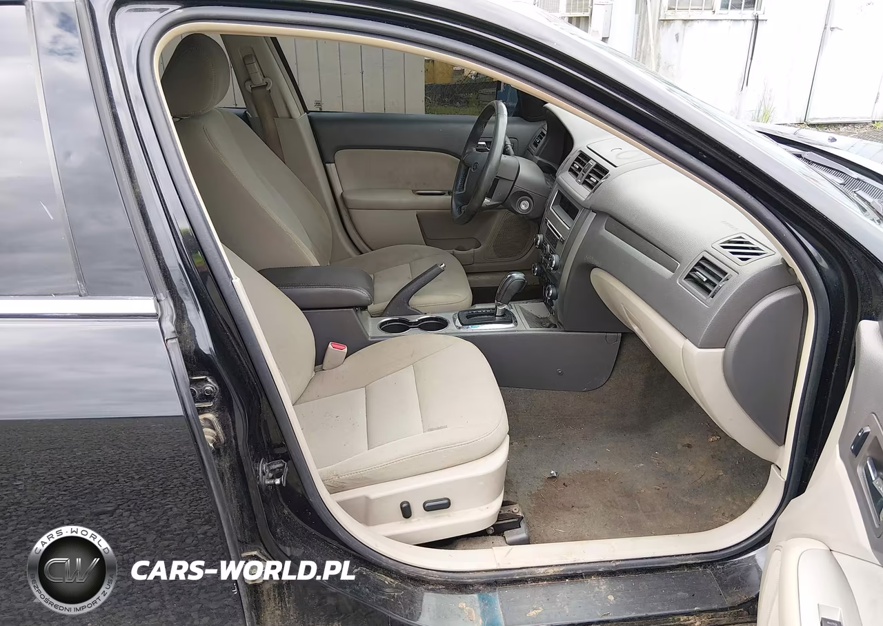 2011 Ford Fusion Hybrid VIN:3FADP0L39BR103946 - 5