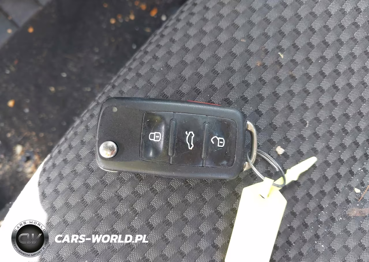 2013 Volkswagen Jetta 2.0L S VIN:3VW2K7AJ7DM204684 - 11