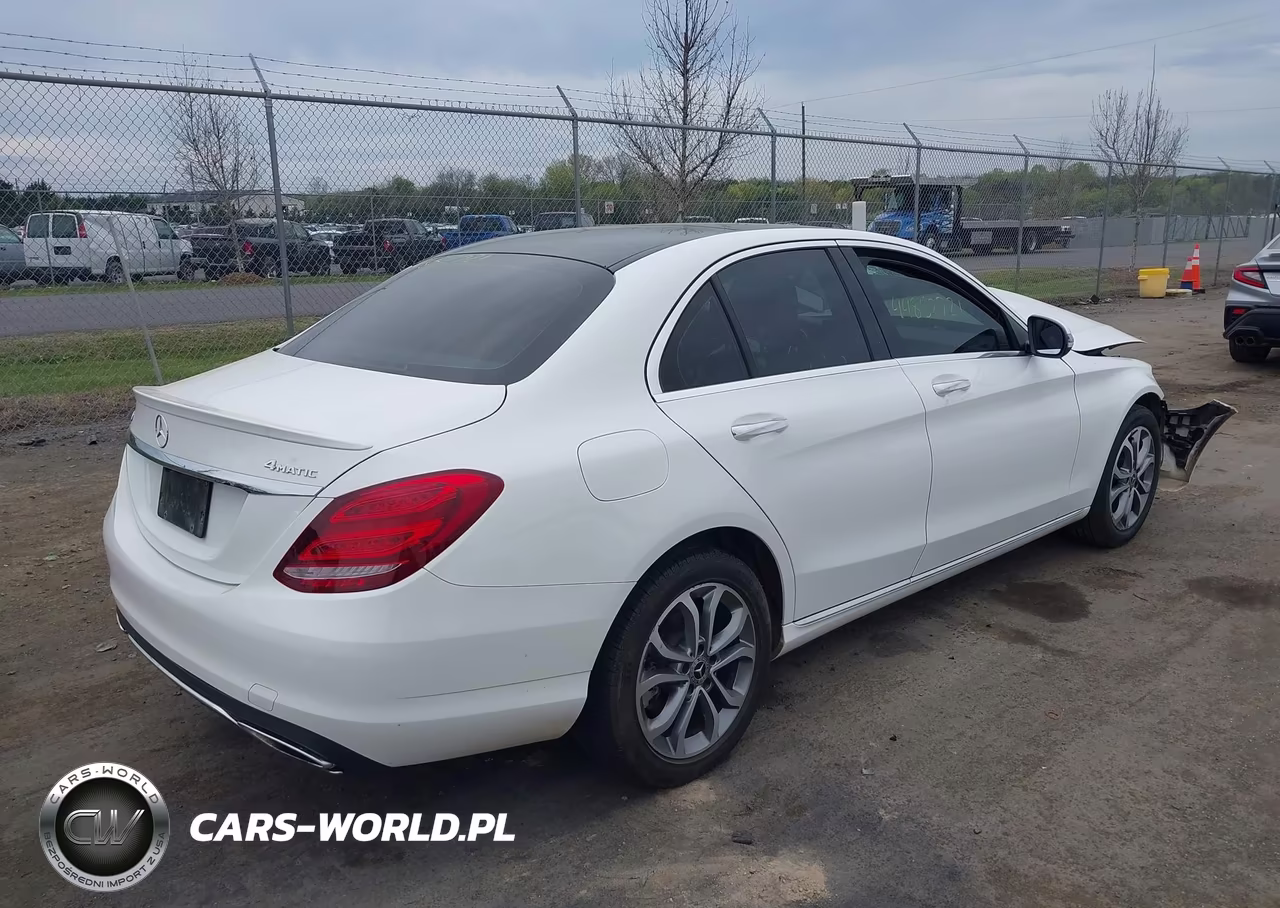 2017 Mercedes-Benz C 300 4Matic VIN:WDDWF4KB3HR304449 - 4