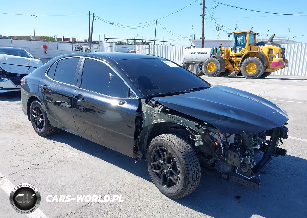 2021 Toyota Camry Le Hybrid