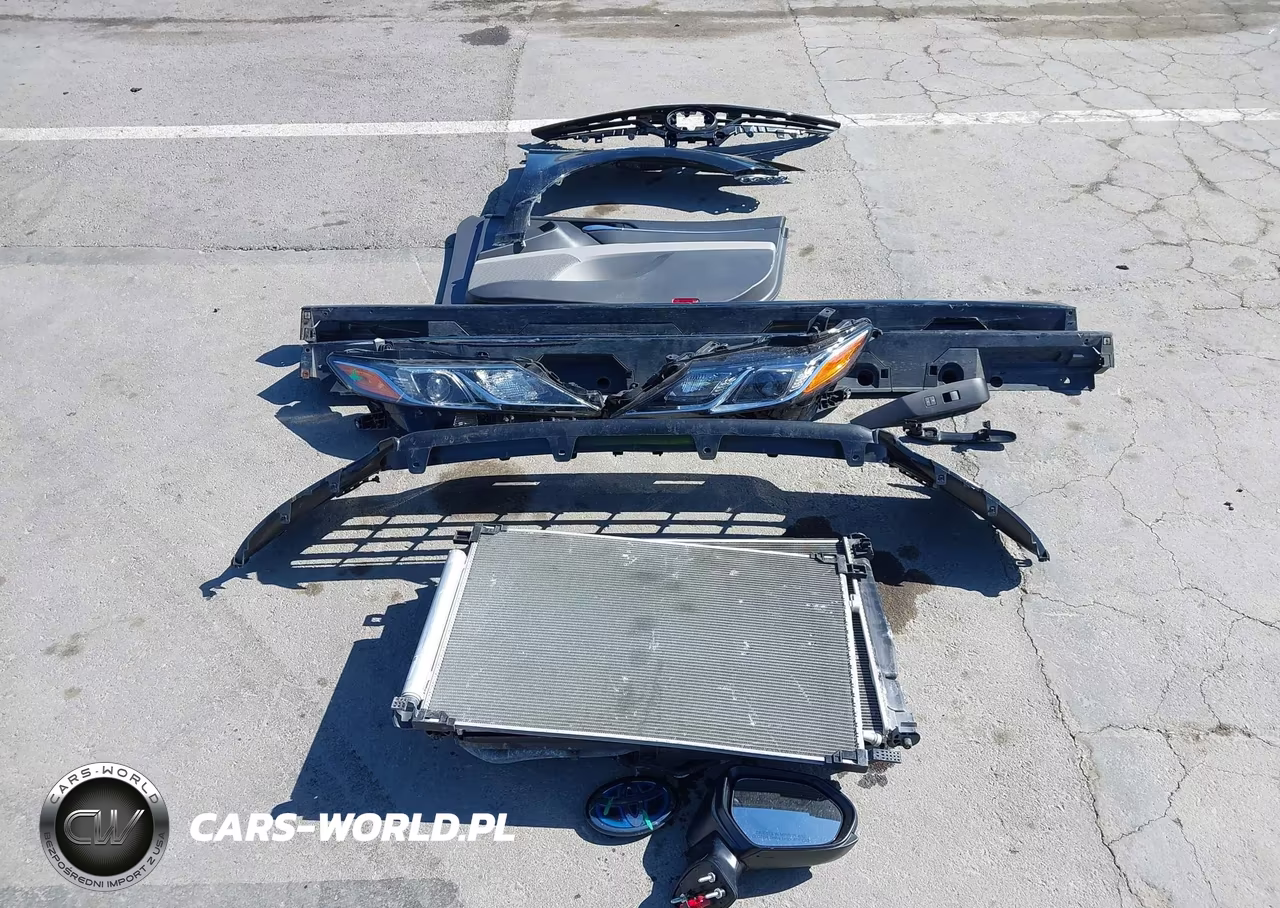2021 Toyota Camry Le Hybrid VIN:4T1C31AK9MU562340 - 12