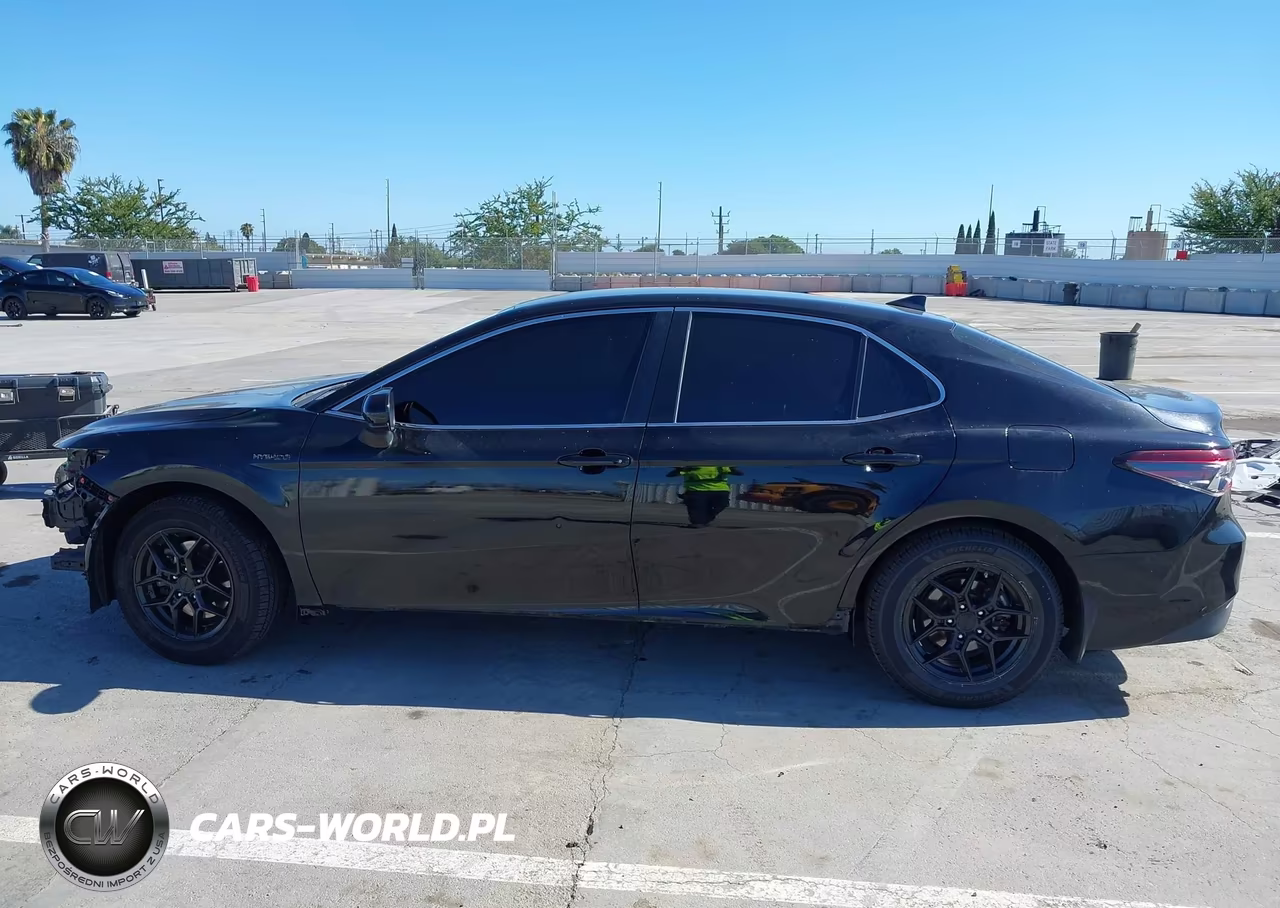 2021 Toyota Camry Le Hybrid VIN:4T1C31AK9MU562340 - 15