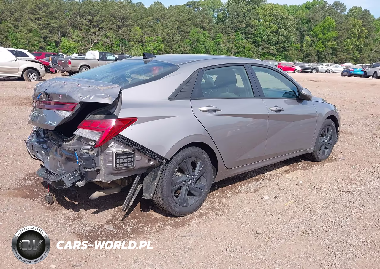 2021 Hyundai Elantra Hybrid Blue VIN:KMHLM4AJ0MU003944 - 4