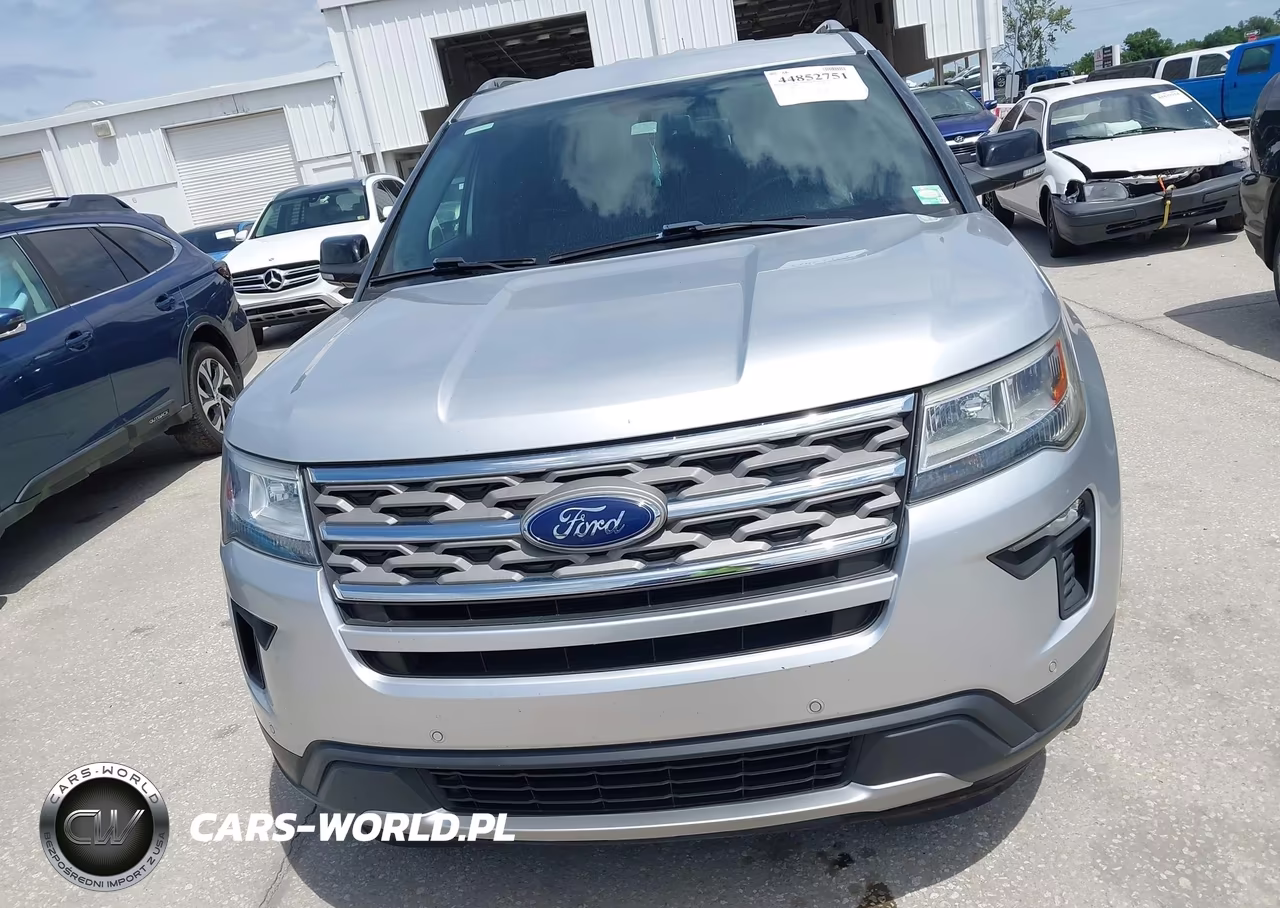 2018 Ford Explorer Xlt VIN:1FM5K7D88JGB27382 - 12