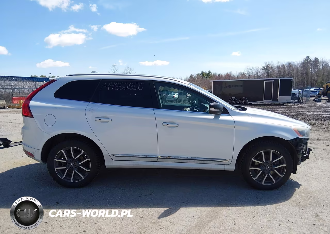 2017 Volvo Xc60 T6 Dynamic VIN:YV449MRR7H2222953 - 14