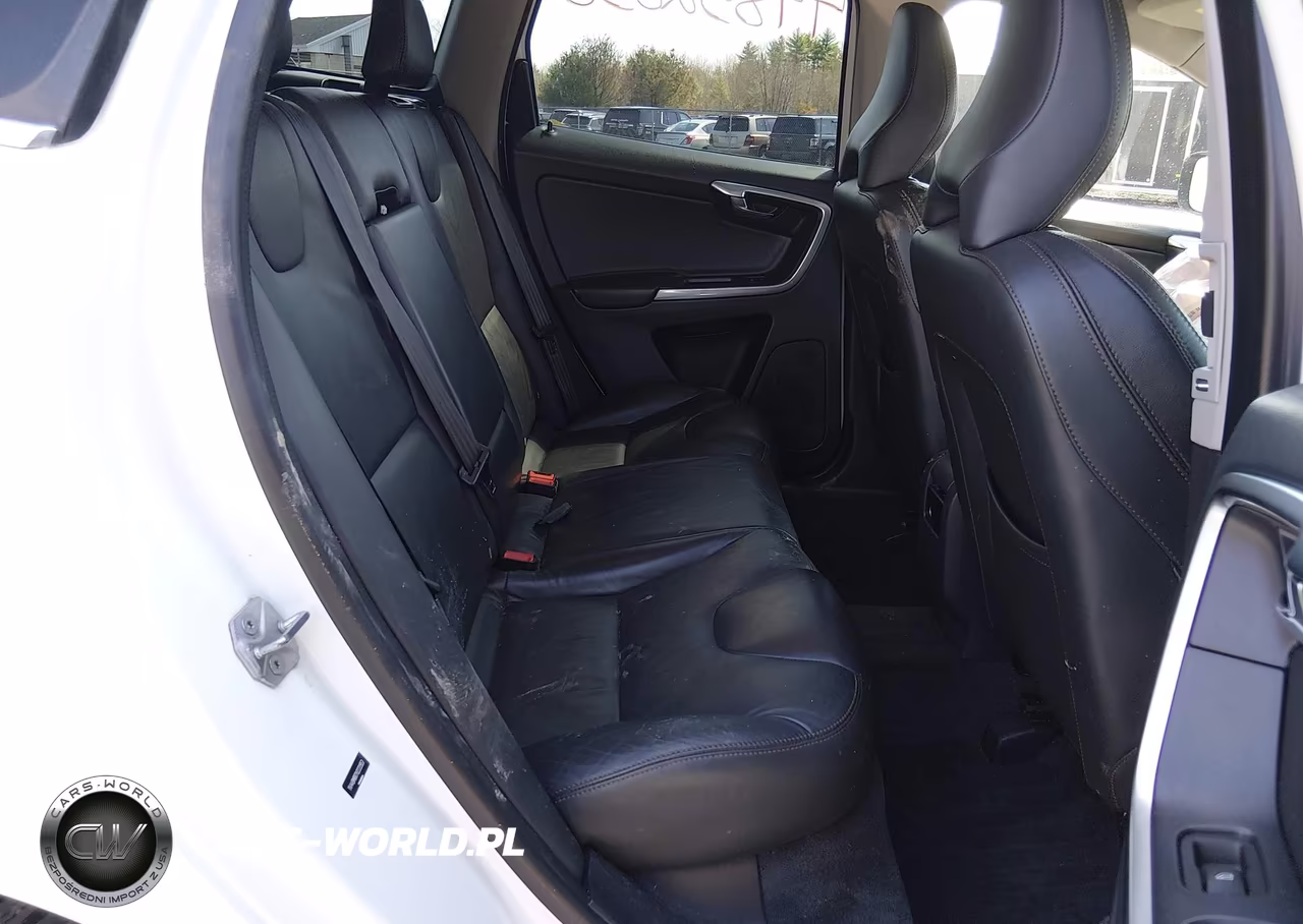 2017 Volvo Xc60 T6 Dynamic VIN:YV449MRR7H2222953 - 8