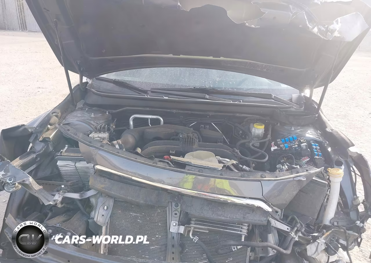 2018 Subaru Outback 2.5I Premium VIN:4S4BSADC1J3336636 - 10