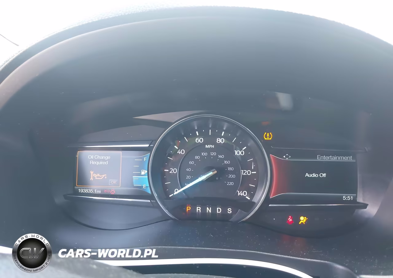 2018 Ford Explorer Xlt VIN:1FM5K7D8XJGA19653 - 7