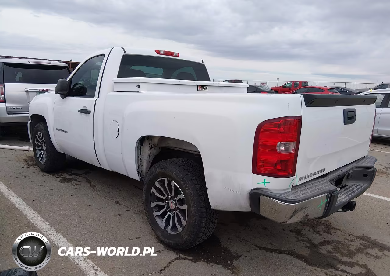 2013 Chevrolet Silverado 1500 Work Truck VIN:1GCNCPEXXDZ102743 - 3