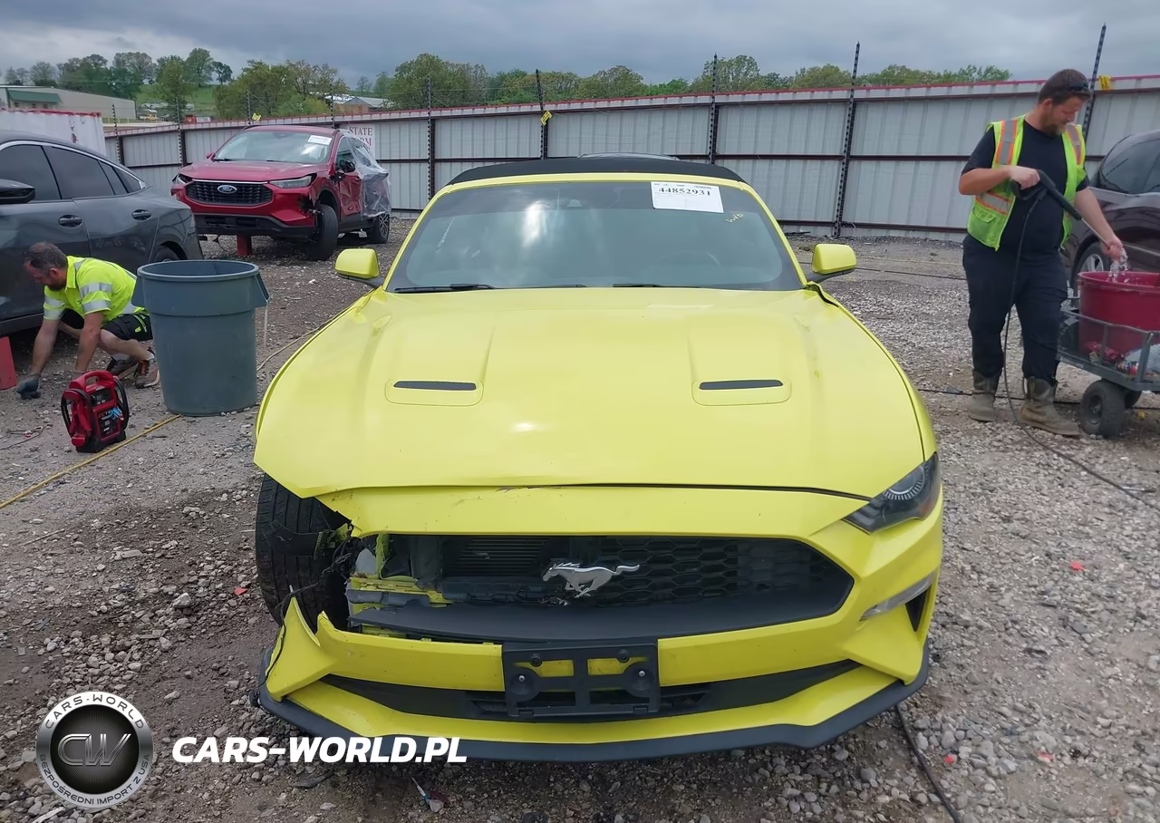 2021 Ford Mustang Ecoboost Premium VIN:1FATP8UH5M5105056 - 13