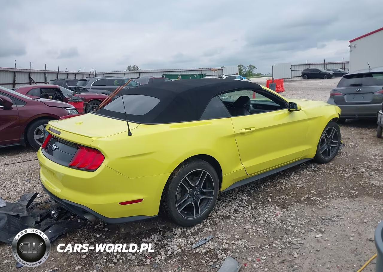 2021 Ford Mustang Ecoboost Premium VIN:1FATP8UH5M5105056 - 4